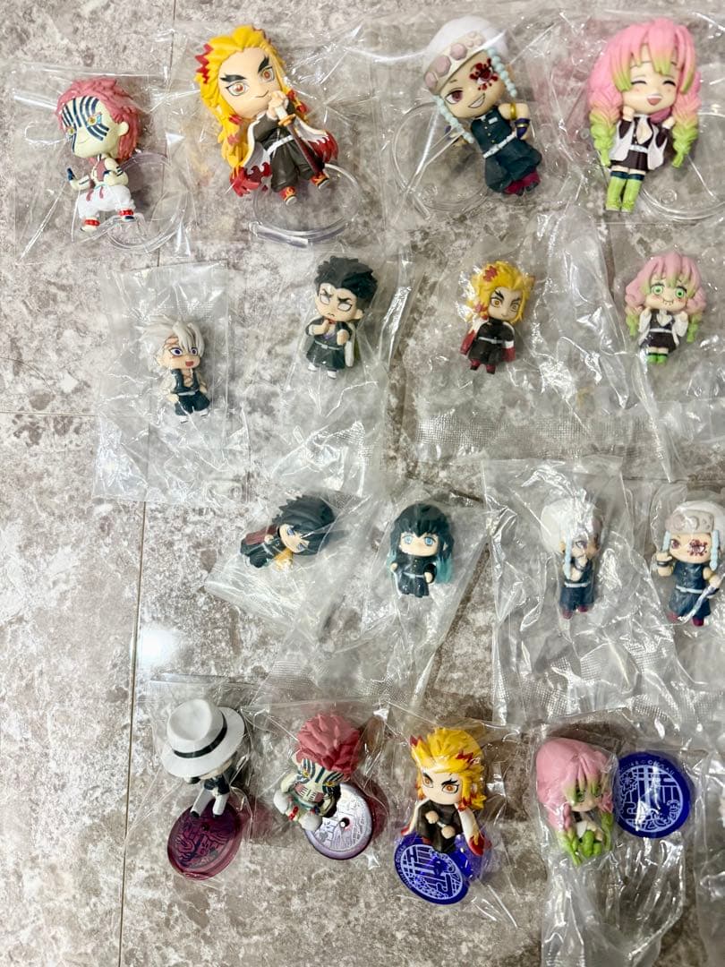 鬼滅の刃　ガチャガチャ　まとめ　ちまっきゃら　ならぶんです　すわらせ隊