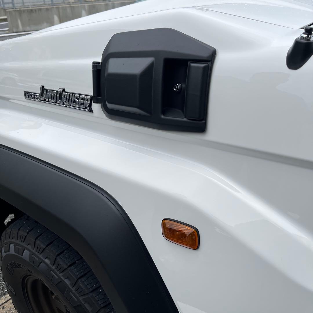 即納可　再再販ランクル70 GDJ76 セキュリティキー付リッドカバー