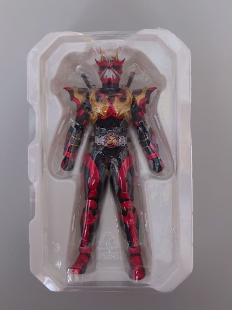 S.H.Figuarts 真骨彫製法 仮面ライダー装甲響鬼