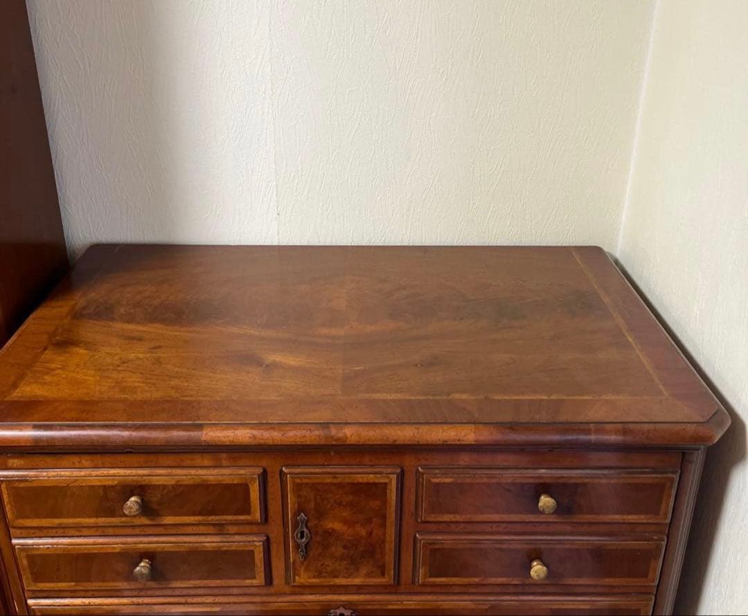 英国アンティーク　木製チェスト　ウォルナット