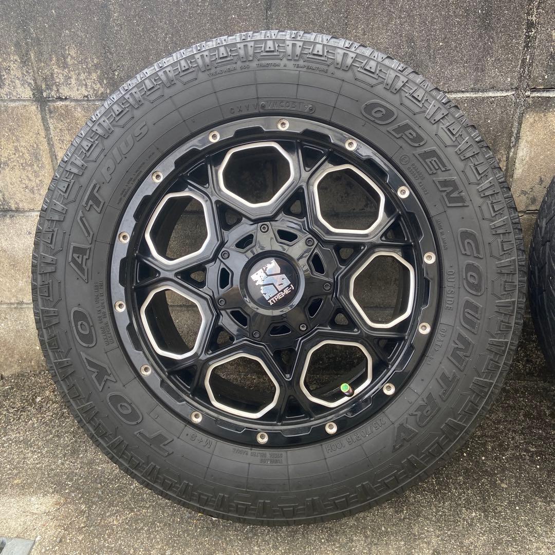 デリカd5 215/70 R16 タイヤホイールセット