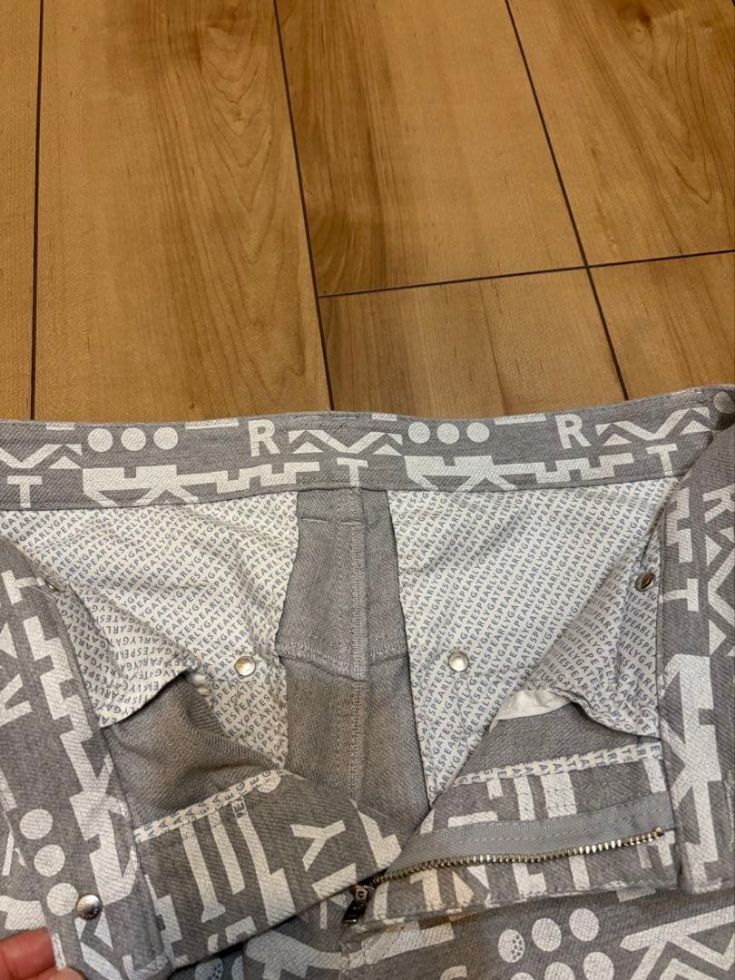 冬用　PEARLY GATES（パーリーゲイツ）総柄ストレッチスリムパンツ