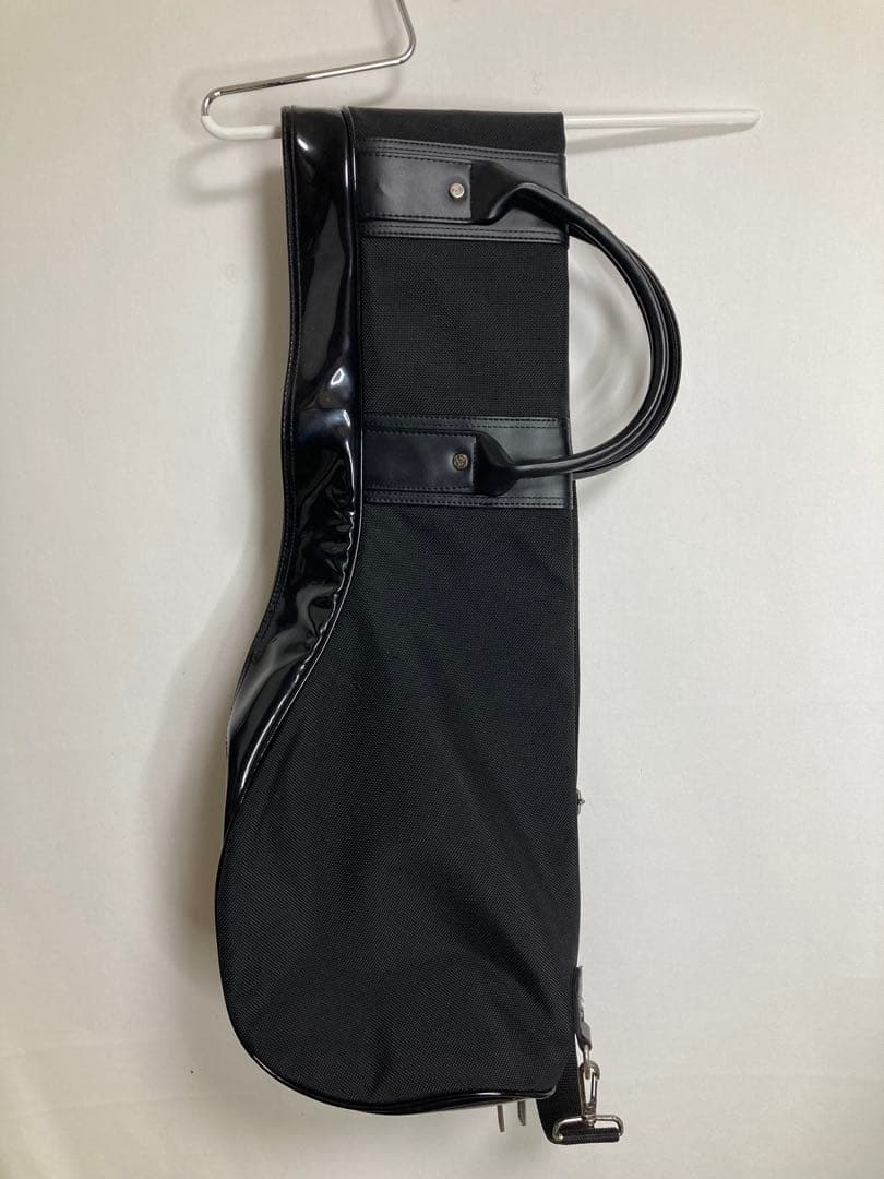 バーニーズニューヨーク　黒ゴルフバッグ(練習用)