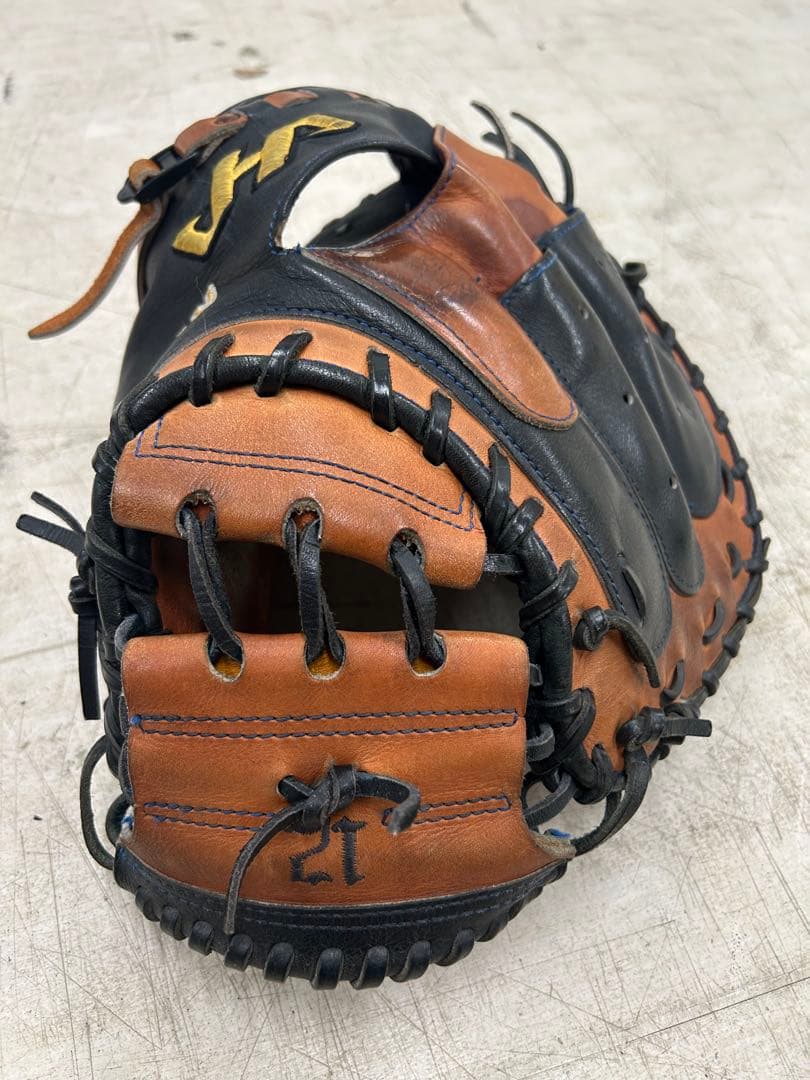 虎さんハタケヤマ　フルオーダーPRO-M8 硬式キャッチャーミット黒/茶