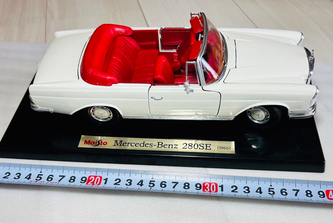 ホビーラジコン Maist  Mercedes-Benz 280SE 1966