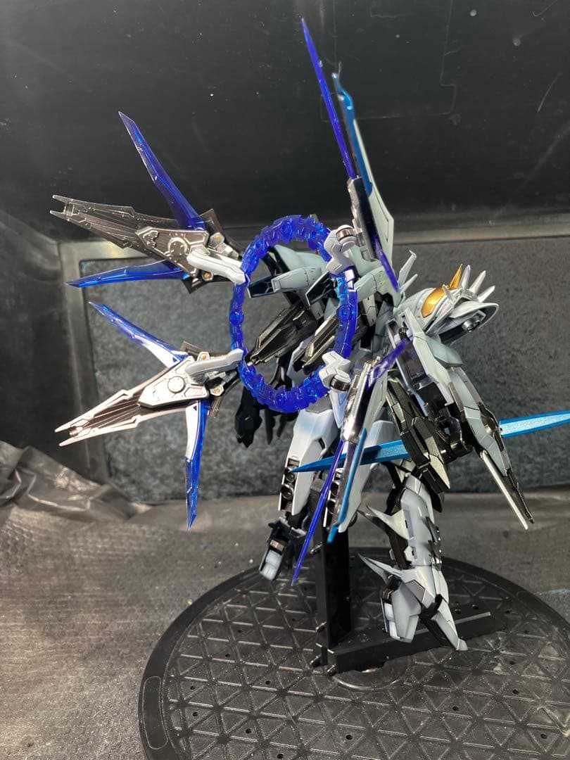 HGリバーシブルガンダム　塗装改造品