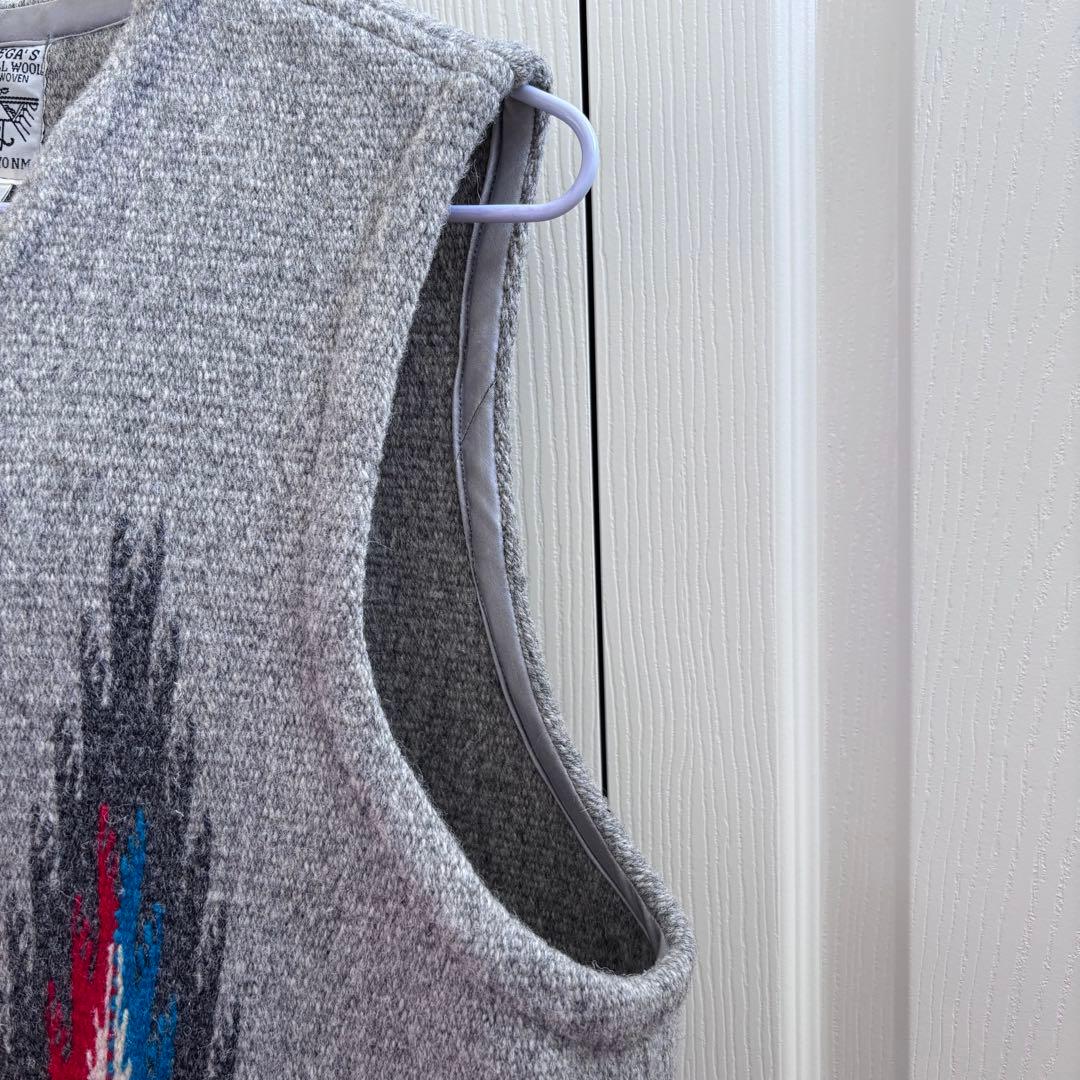 岡*]様 オルテガ グレー 38 スクエアフロント　チマヨベスト ポケット