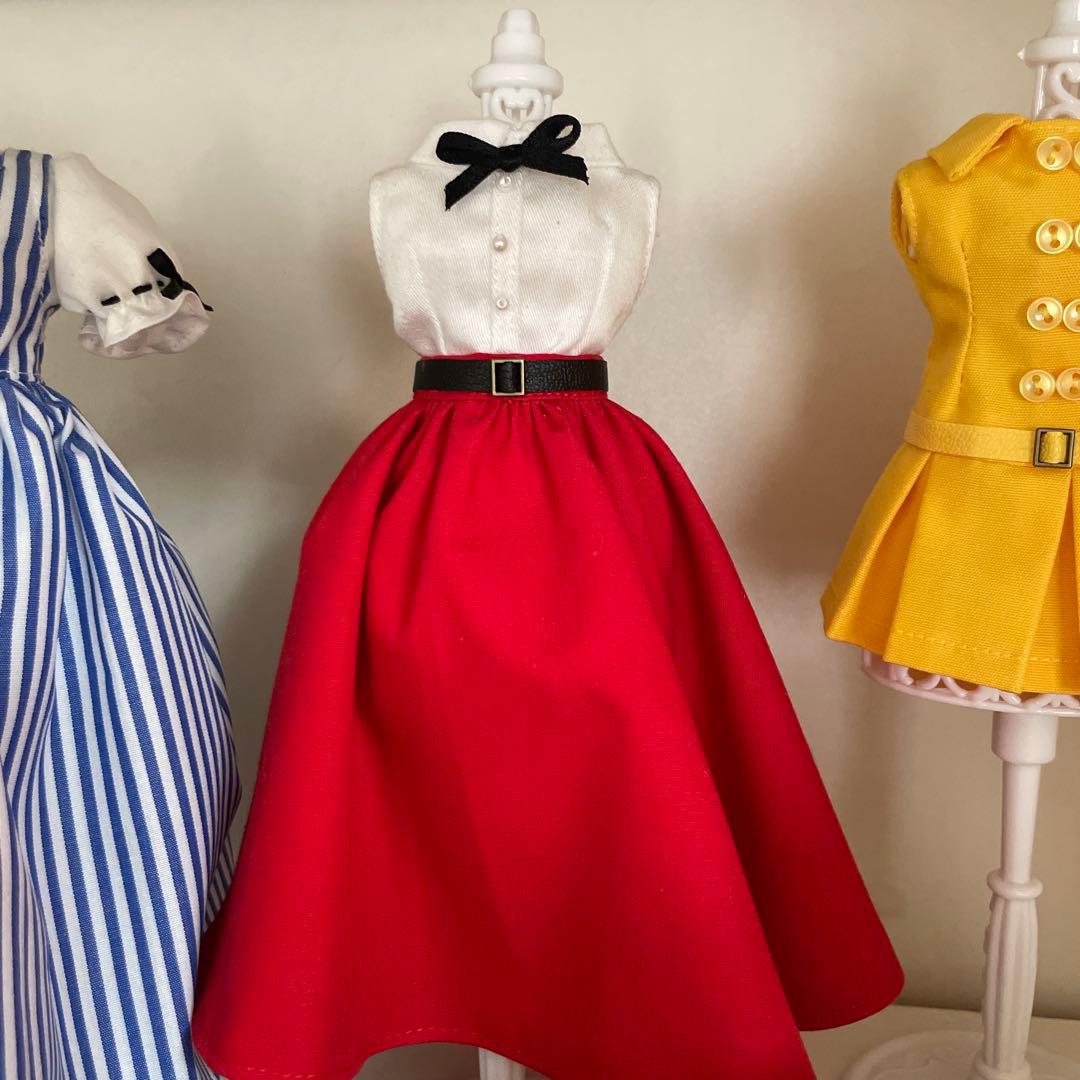 フェリシモ　ブライスドレスと帽子セット３点