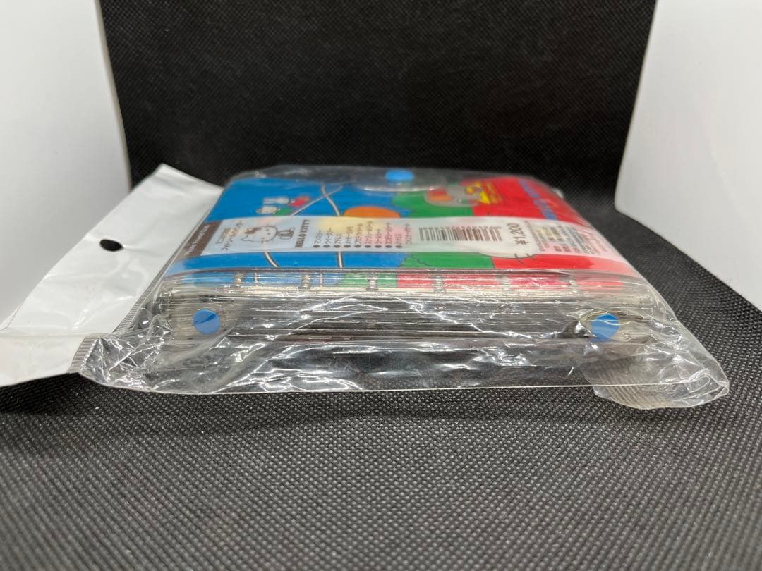 【新品未開封】ハローキティ　6穴対応　フォトシールバインダー