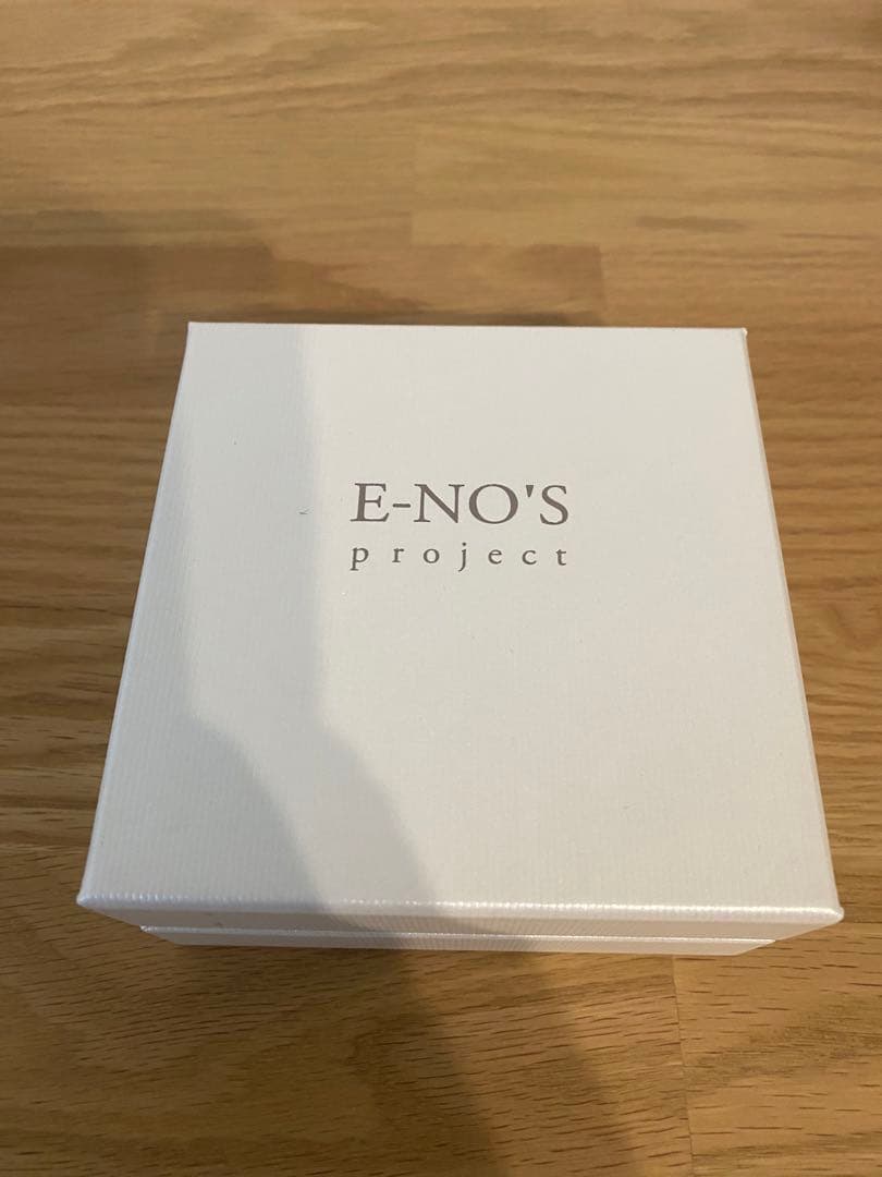 E-NO'S シルバーピンブローチ