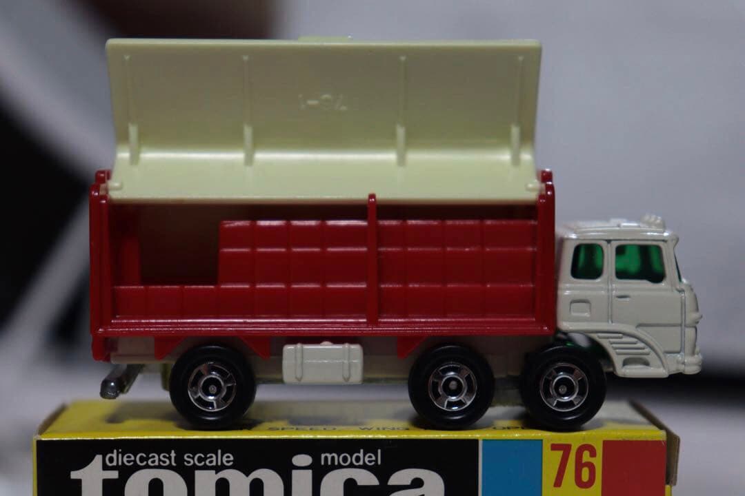 日本製　国産　トミカ　三菱　ふそう　ウイング　ルーフ　トラック　76