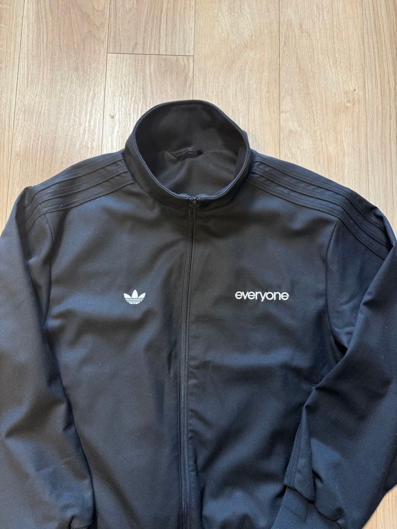 ジャケット・アウター adidas everyone TRACK TOP (BLACK)