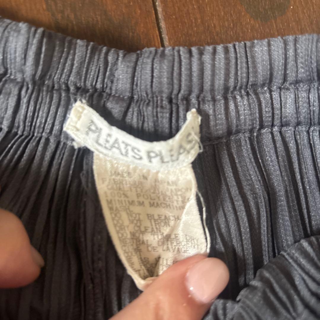 pleats pleats グレー　サイズ2