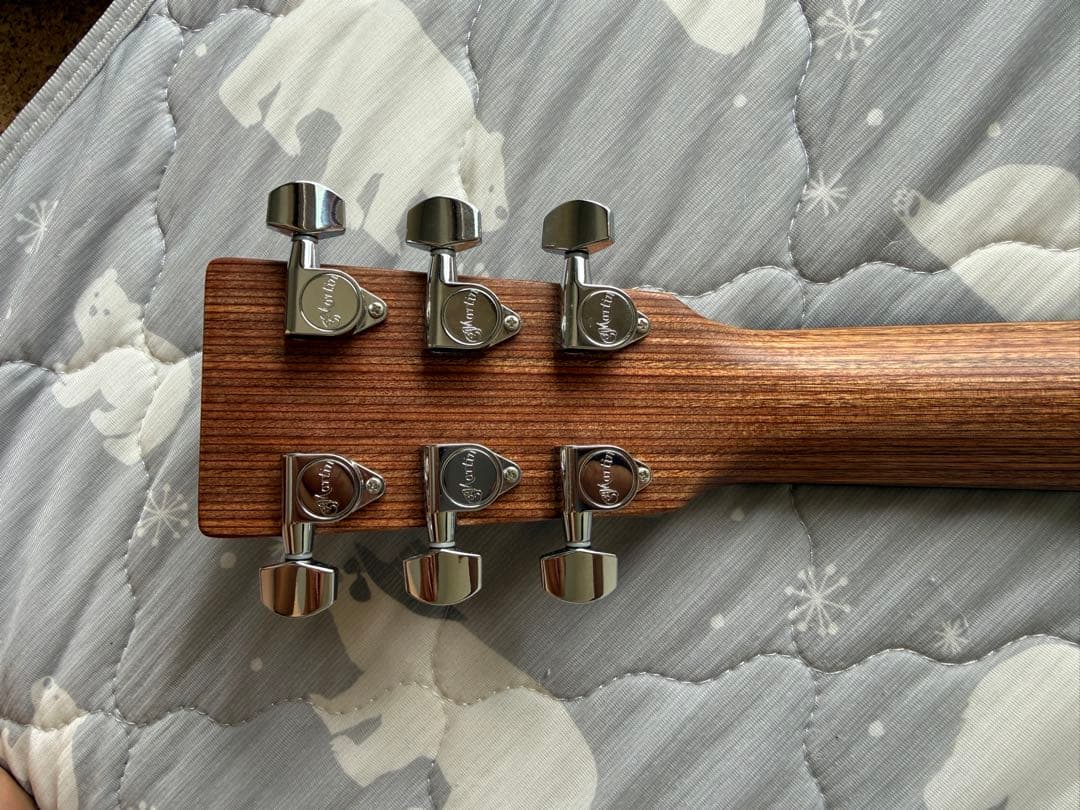 Martin LX1E ギター (中古品)