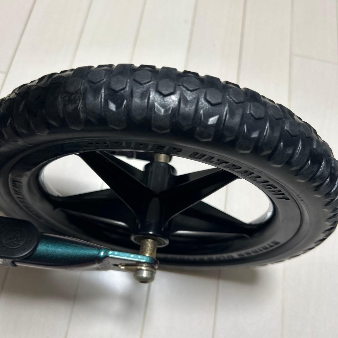 ストライダープロ　STRIDER PRO バランスバイク メタリック