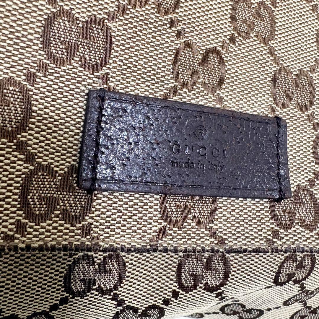 グッチ　メッセンジャーバッグ　GG 総柄　キャンバス　レザー　本革　ベージュ