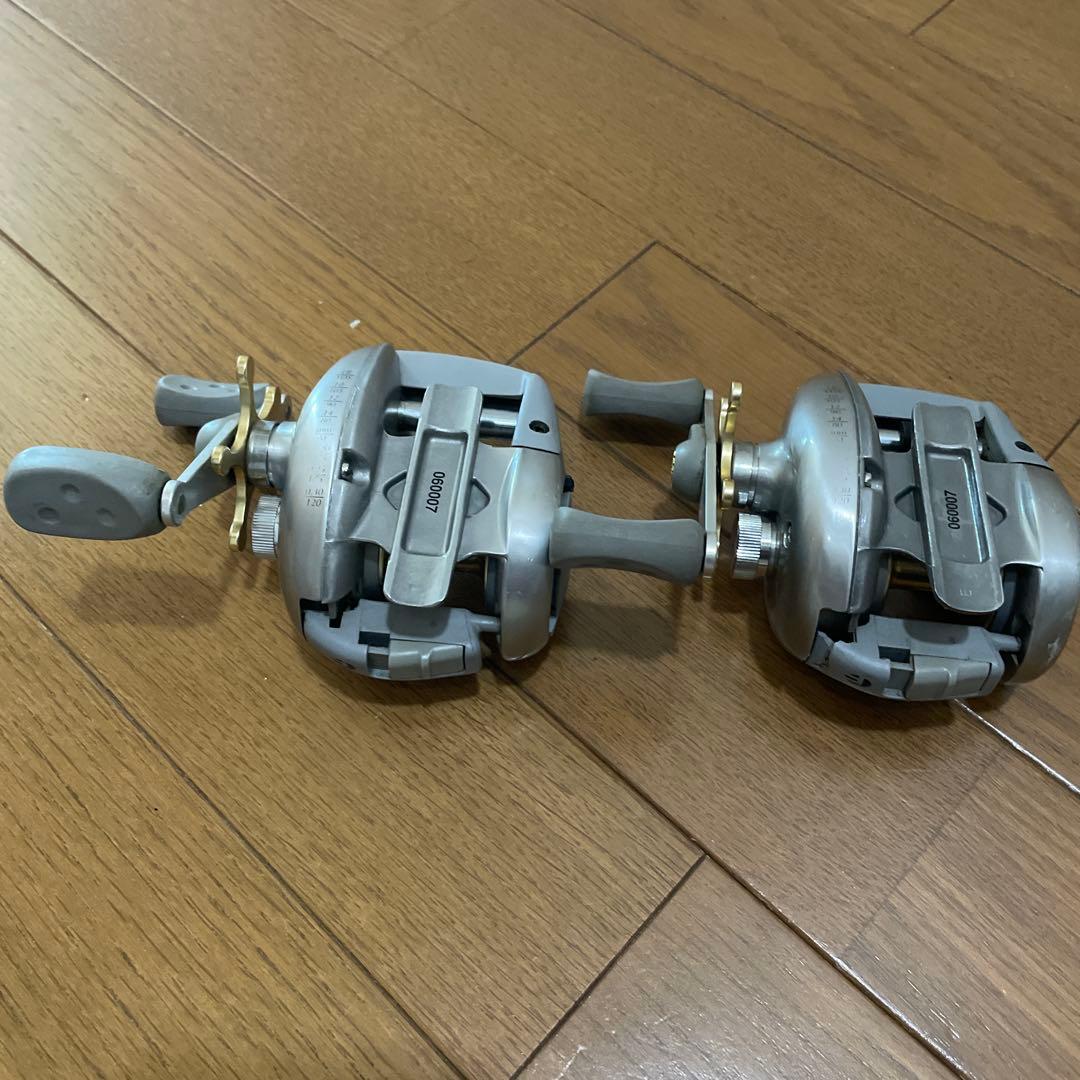 Silver Max 3000 ベイトリール　2台セット