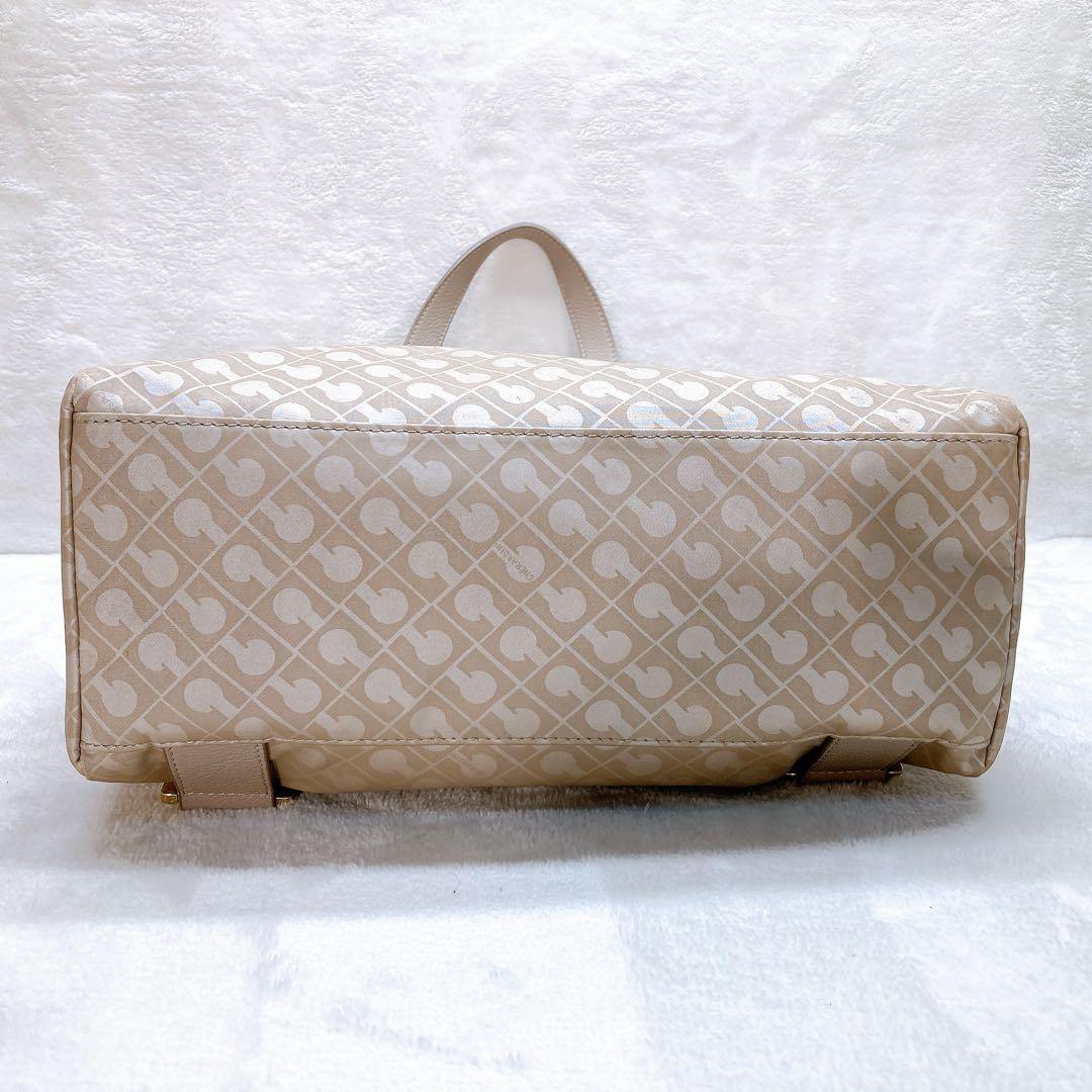 ✨美品✨ゲラルディーニ 2way リュック ハンドバッグ ベージュ 総柄 軽量