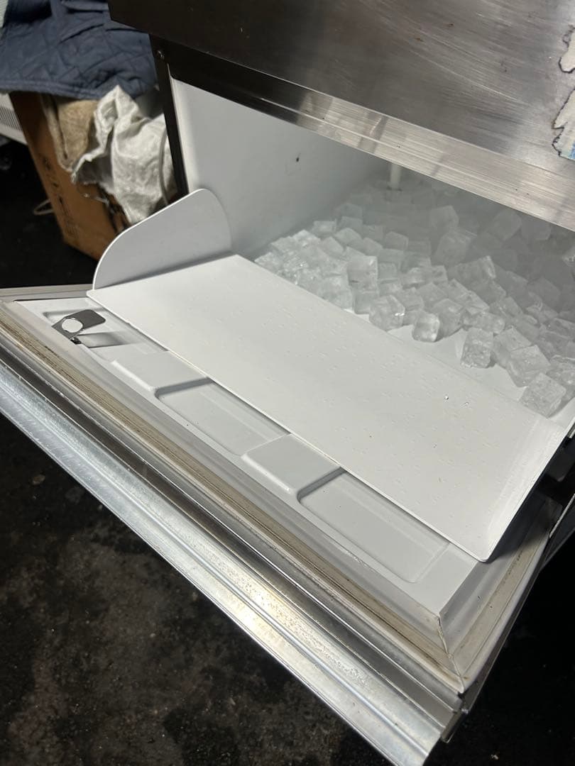 フクシマ【35㌔製氷機】動作確認済み