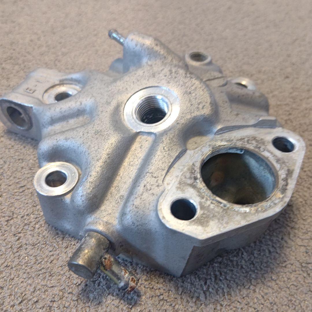 CRM250AR 無限 シリンダーヘッド RCバルブカバー 箱付き