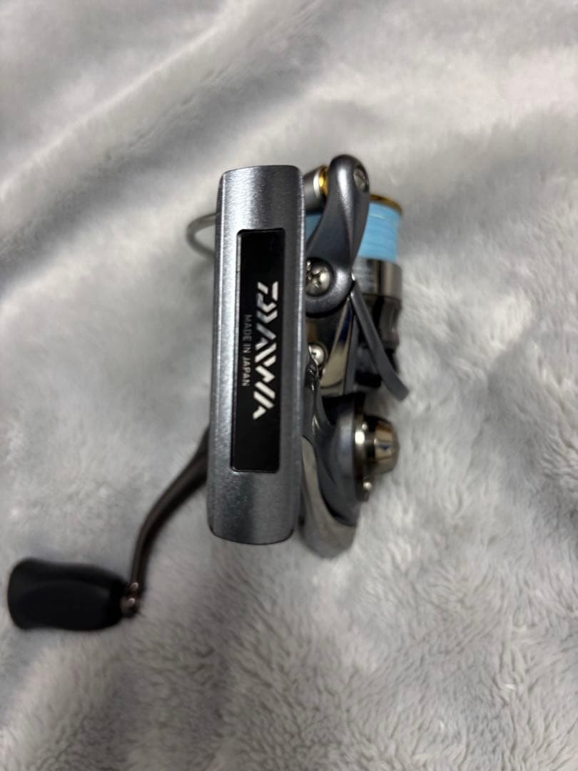 DAIWA 15LUVIAS 2004H スピニングリール