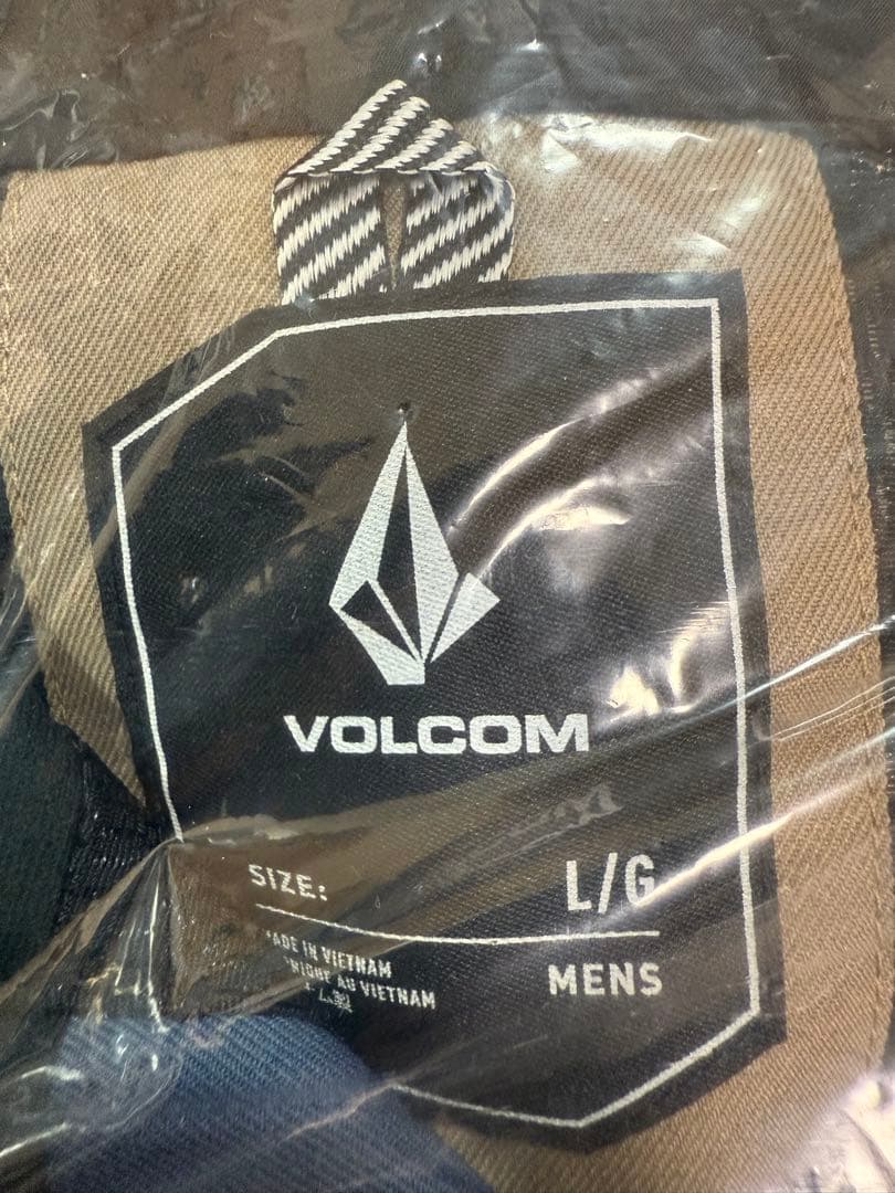 コロ助　VOLCOM ボルコム スノーボードウェア