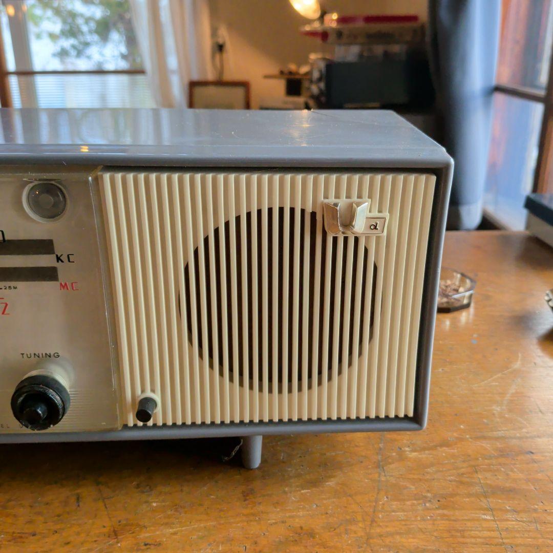 ちこちゃんさま専用　レトロ　SHARP真空管ラジオ UD-30