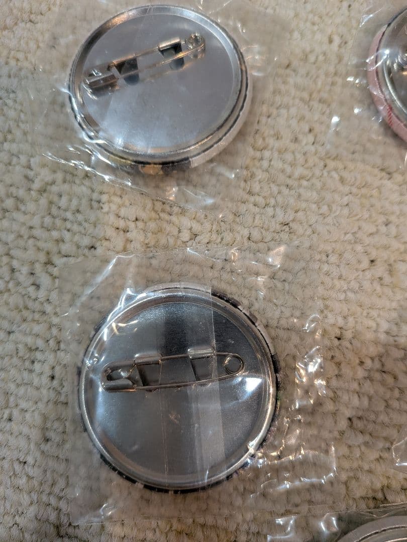 夏目友人帳　一番くじキャラバン　おみくじ会場限定缶バッジ　夏目貴志　全員集合