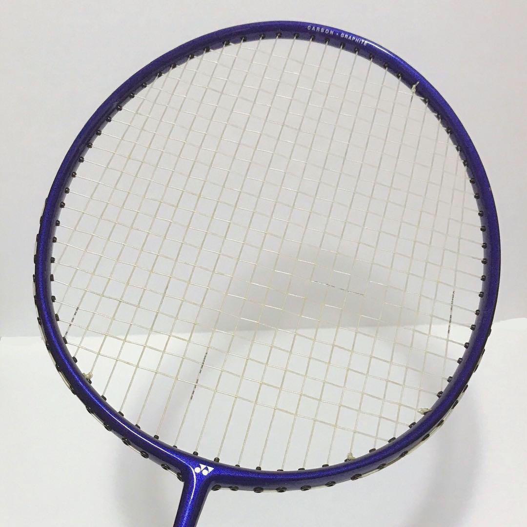 廃盤 YONEX AEROTUS 40 3UG5 バトミントンラケット
