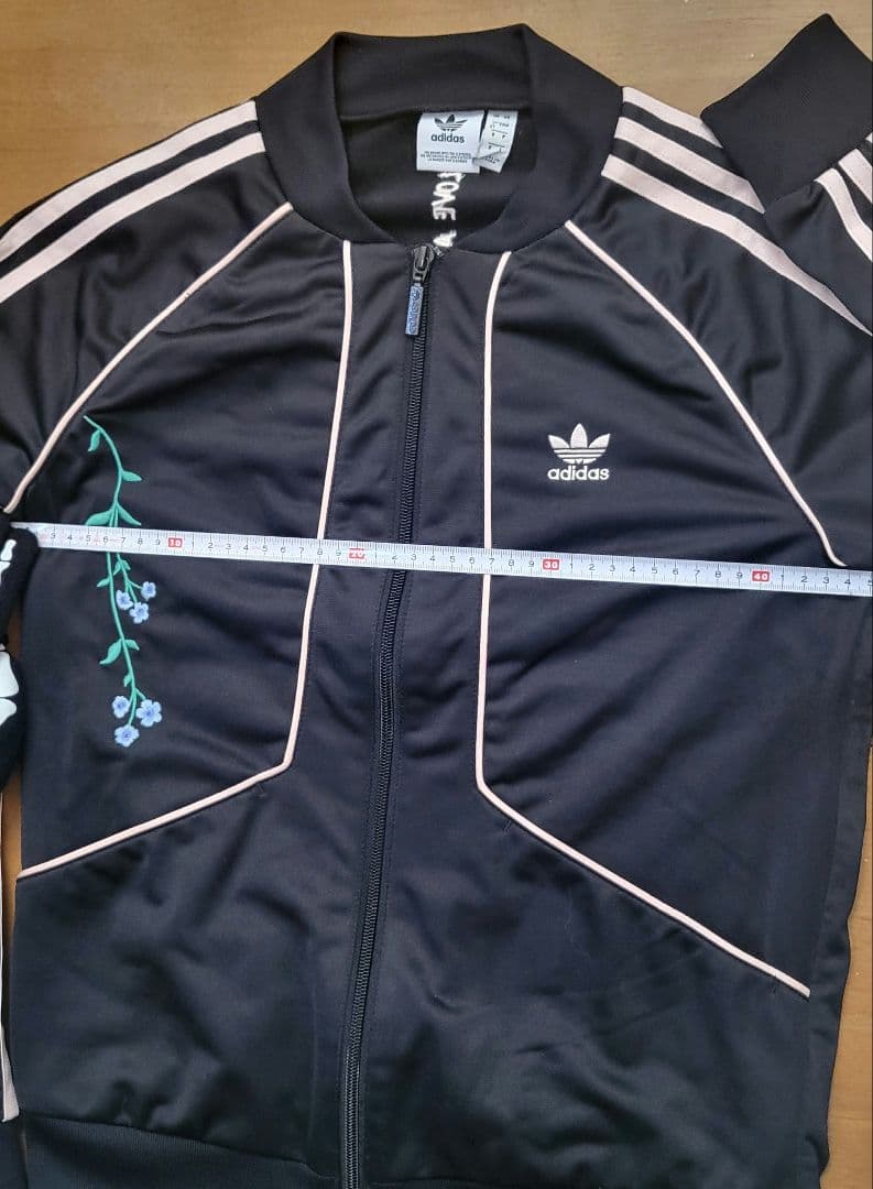 adidas ジャージジャケット XLサイズ　花柄刺繍