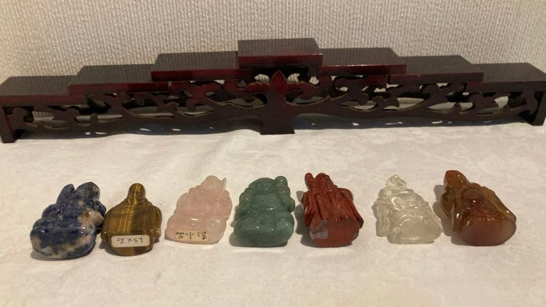 天然石　七福神　台座付き　置物