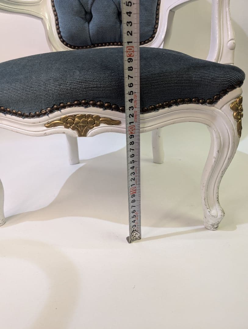 ロココ調 猫足 チェスターフィールドお宮参りお食初撮影用椅子 写真館用 撮影椅子