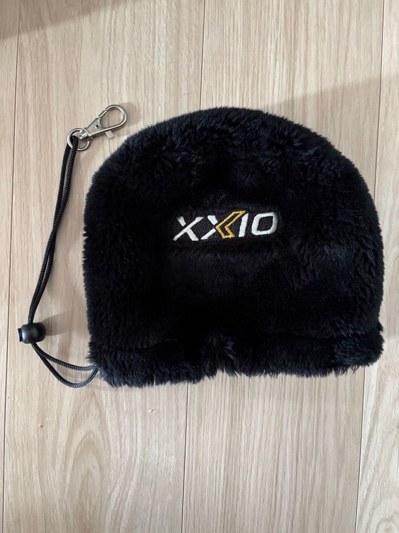 <24時間限定値下げ中>xxio アイアンカバー付き　ゴルフバッグ