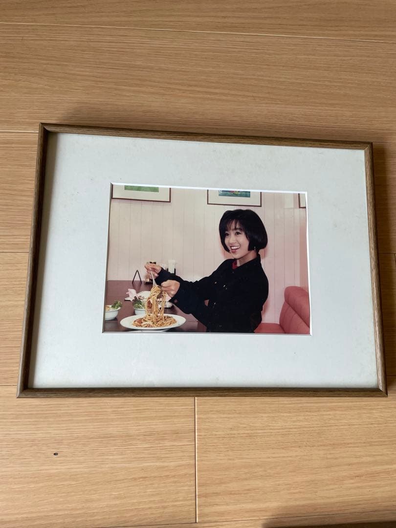 【超希少】【非売品】1980年代　酒井法子のレア写真•イラスト3点セット‼️