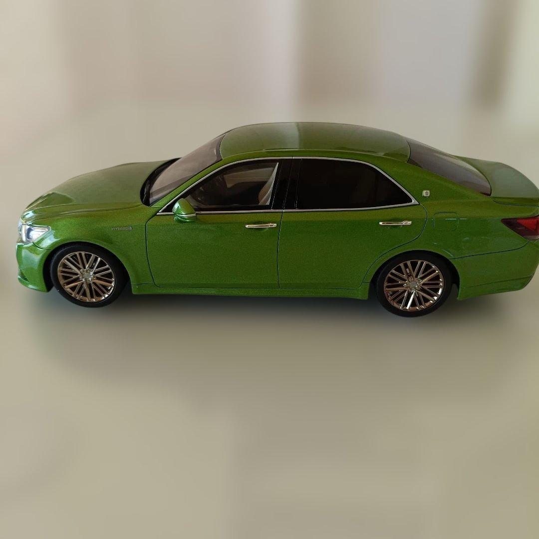 京商　クラウン　アスリート　グリーン　緑