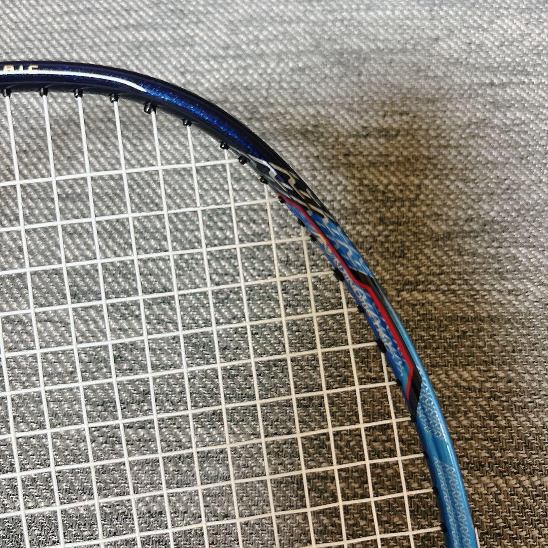 バドミントンラケット　 ヨネックス　ナノレイ900 3UG5 廃盤　希少品
