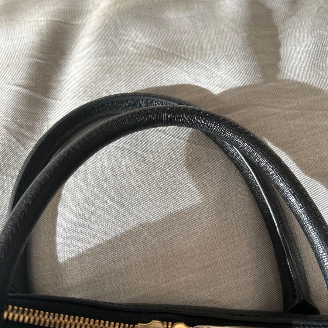 ★お値下げ★FURLA フルラ　ミニボストン　黒　ブラック　ハンドバッグ　手持ち