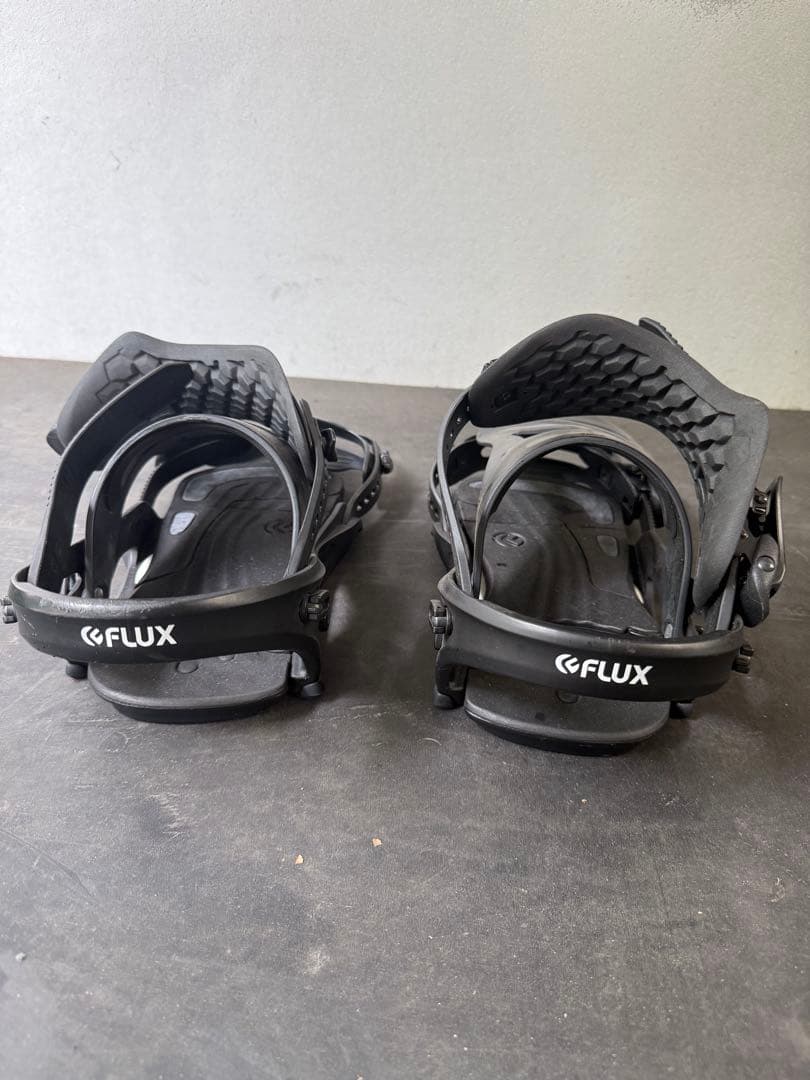 FLUX スノーボード ビンディング Mサイズ