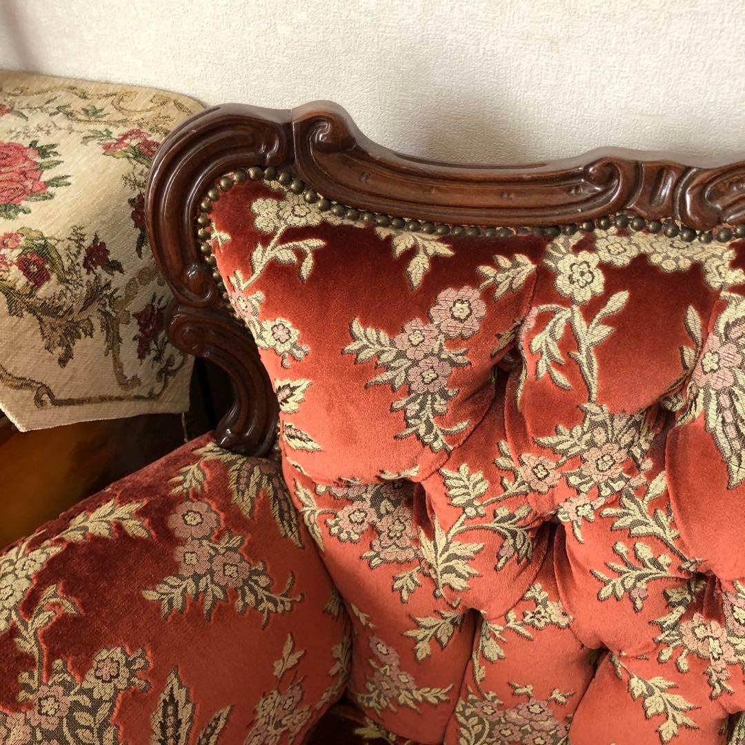 金華山 イタリア　ビクトリアンスタイル 3人掛けソファ 赤色 花柄