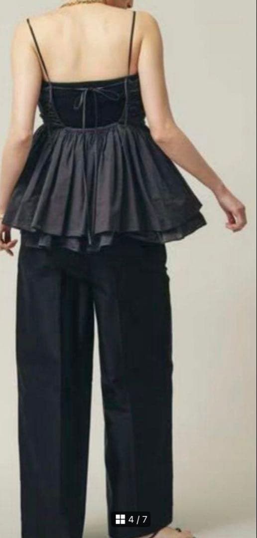 美品　カレンソロジー　レイヤードキャミソール　グレー