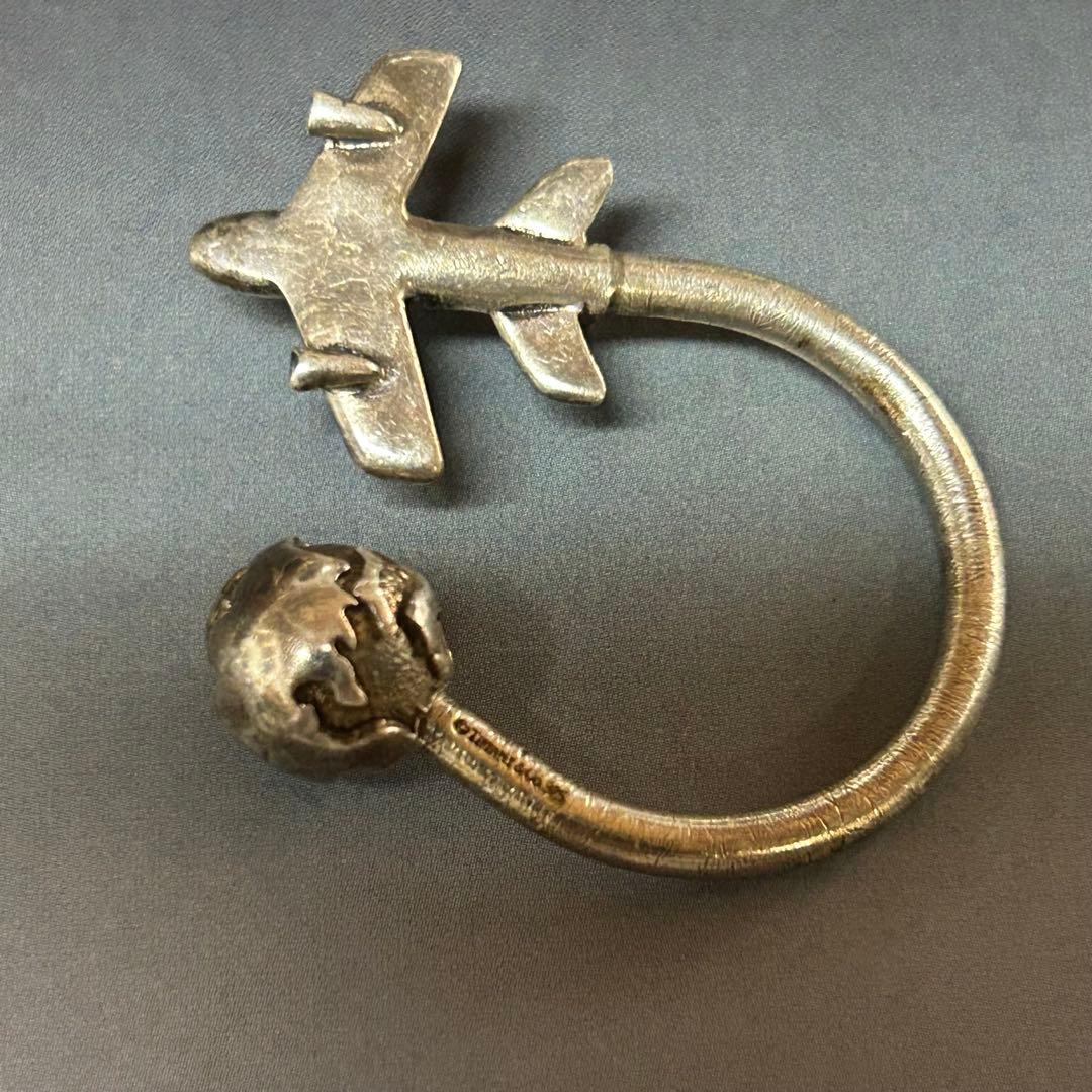 Tiffanyのキーホルダー　飛行機と地球