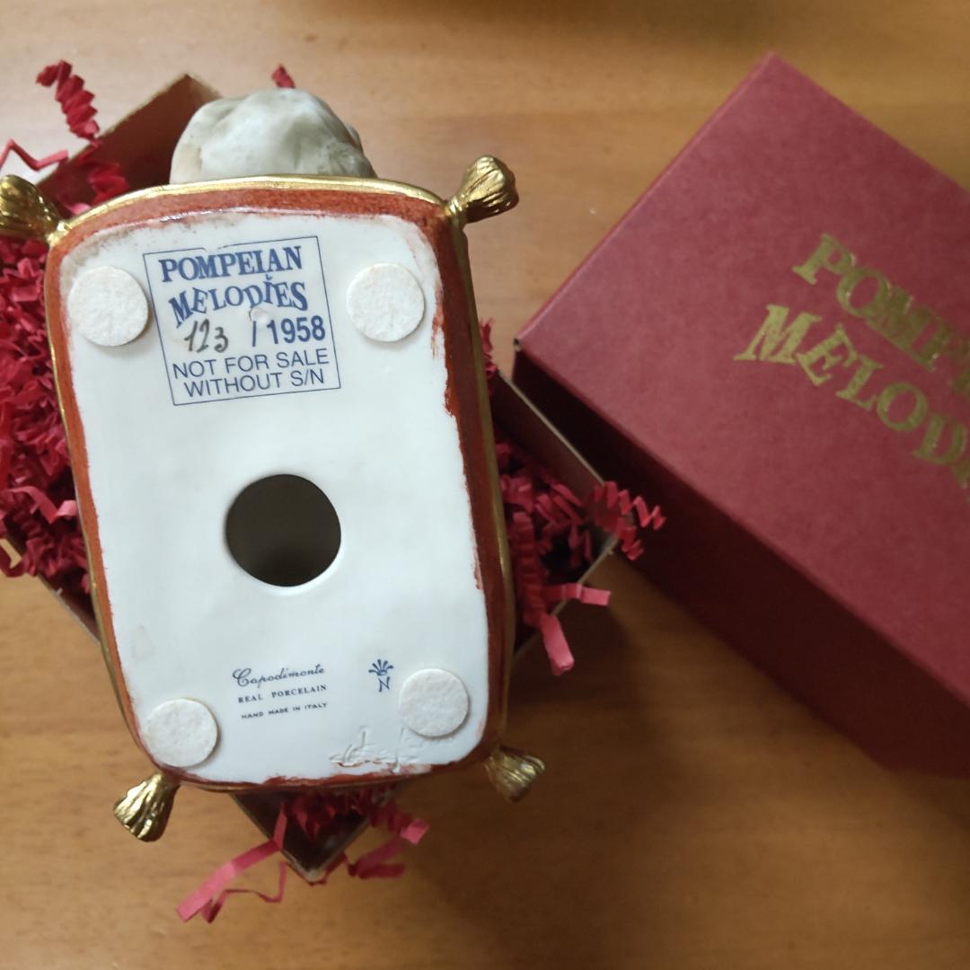 イタリア　エンゼル　飾りもの　置き物　秋