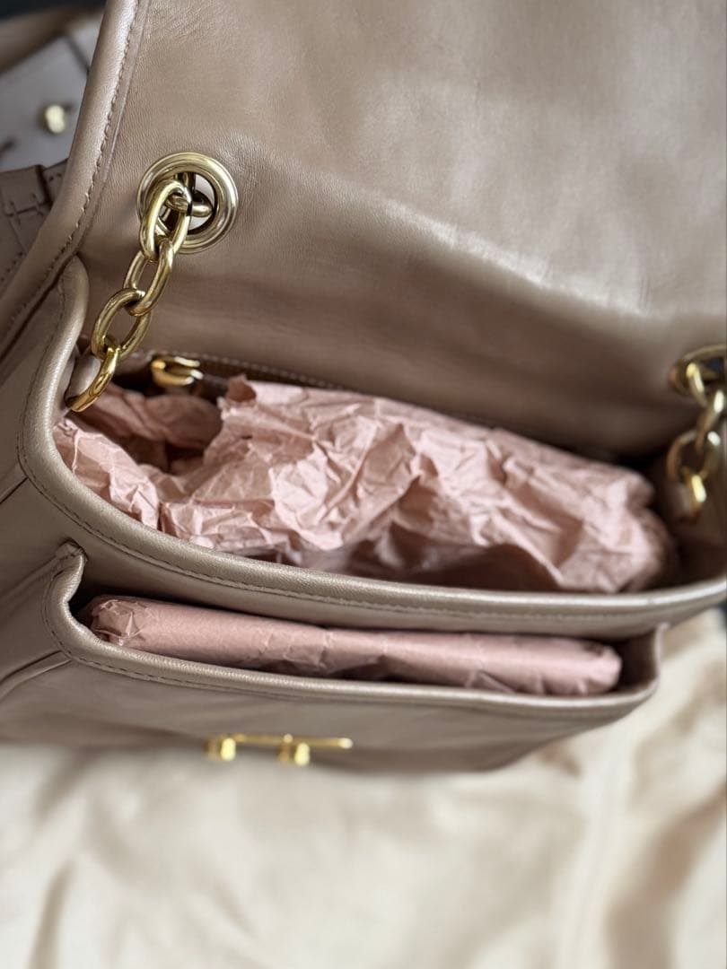 MIUMIU ミュウミュウ マテラッセ ショルダーバッグ