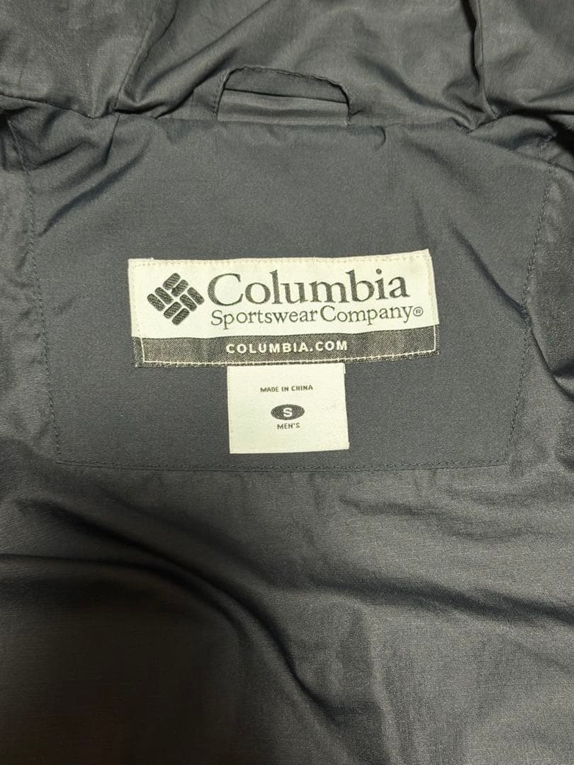 ジャケット・アウター Columbia hooded puffer jacket black S