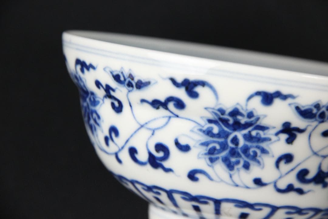 中国美術　青花纏枝蓮文碗　唐草　大清光緒年製款　古陶磁　茶道具 ESM12-6