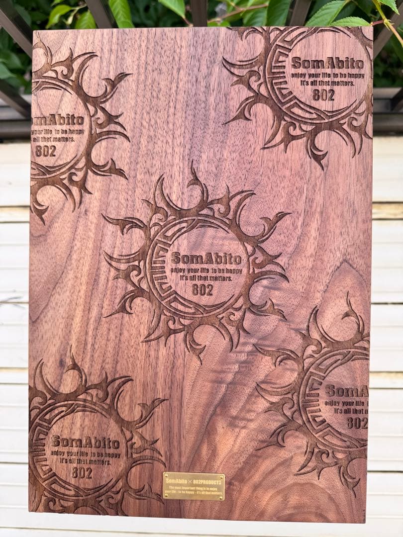 ソマビトと802productsの天板、Damage mark ウォールナット脚