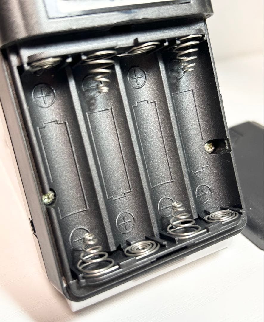 AOR マルチバンドレシーバー AR8000 動作品