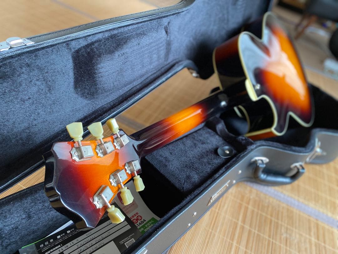 Eastman AR372CE Sunburst イーストマン　フルアコギター