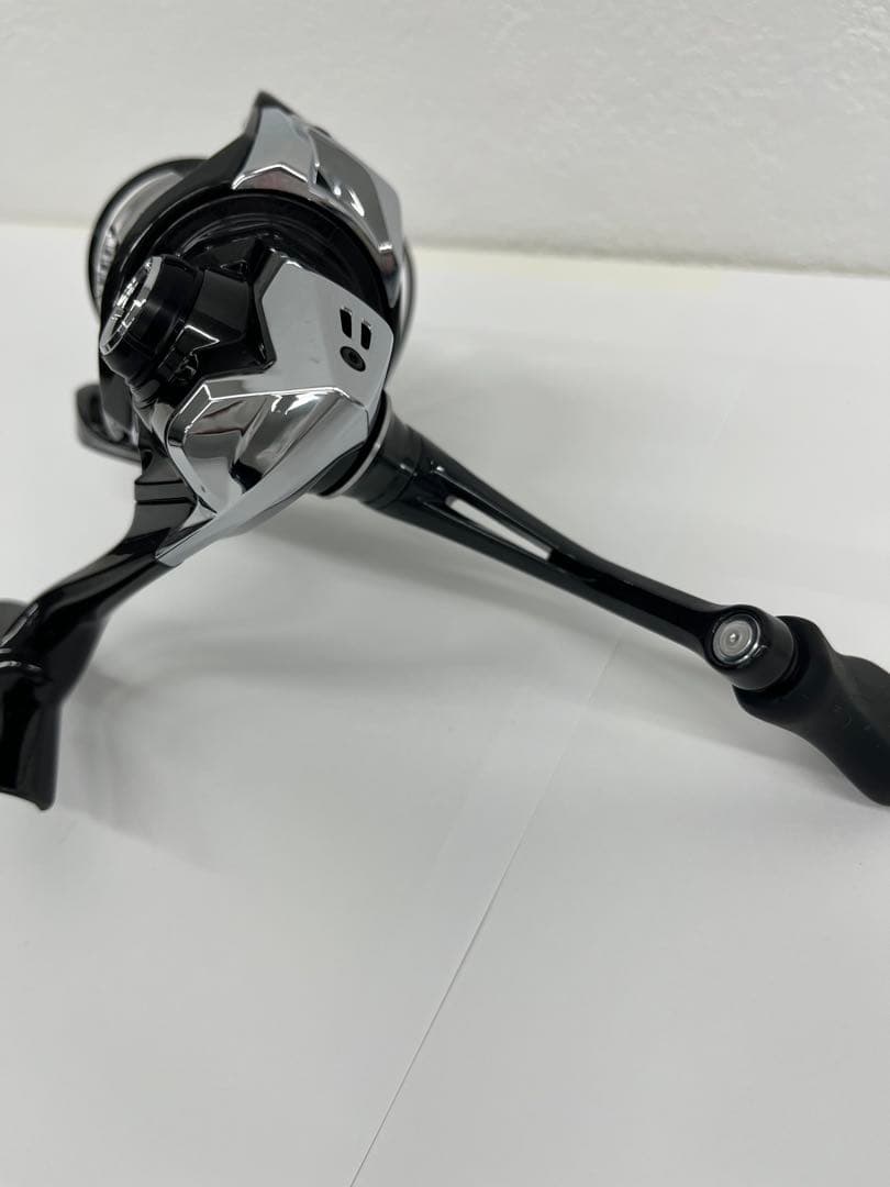 【極美品早い者勝ち】シマノ 23 ヴァンキッシュVanquish 2500SHG