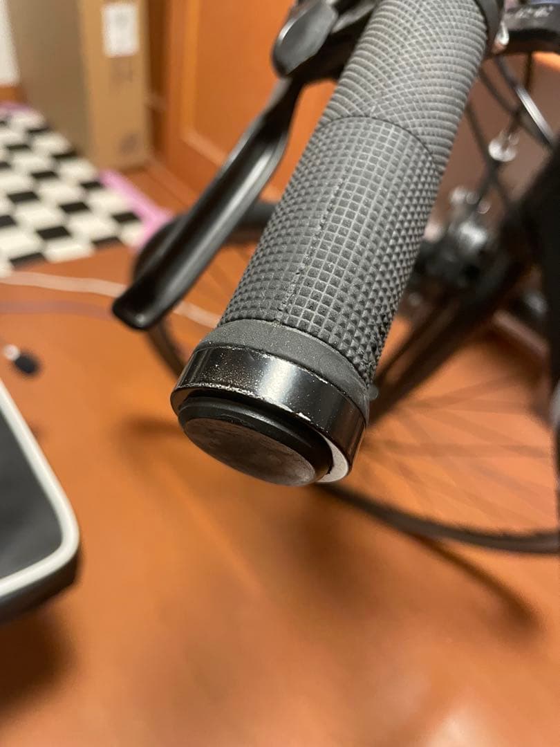 今月限定値引き！エアーオン クロスバイク 700C 21段